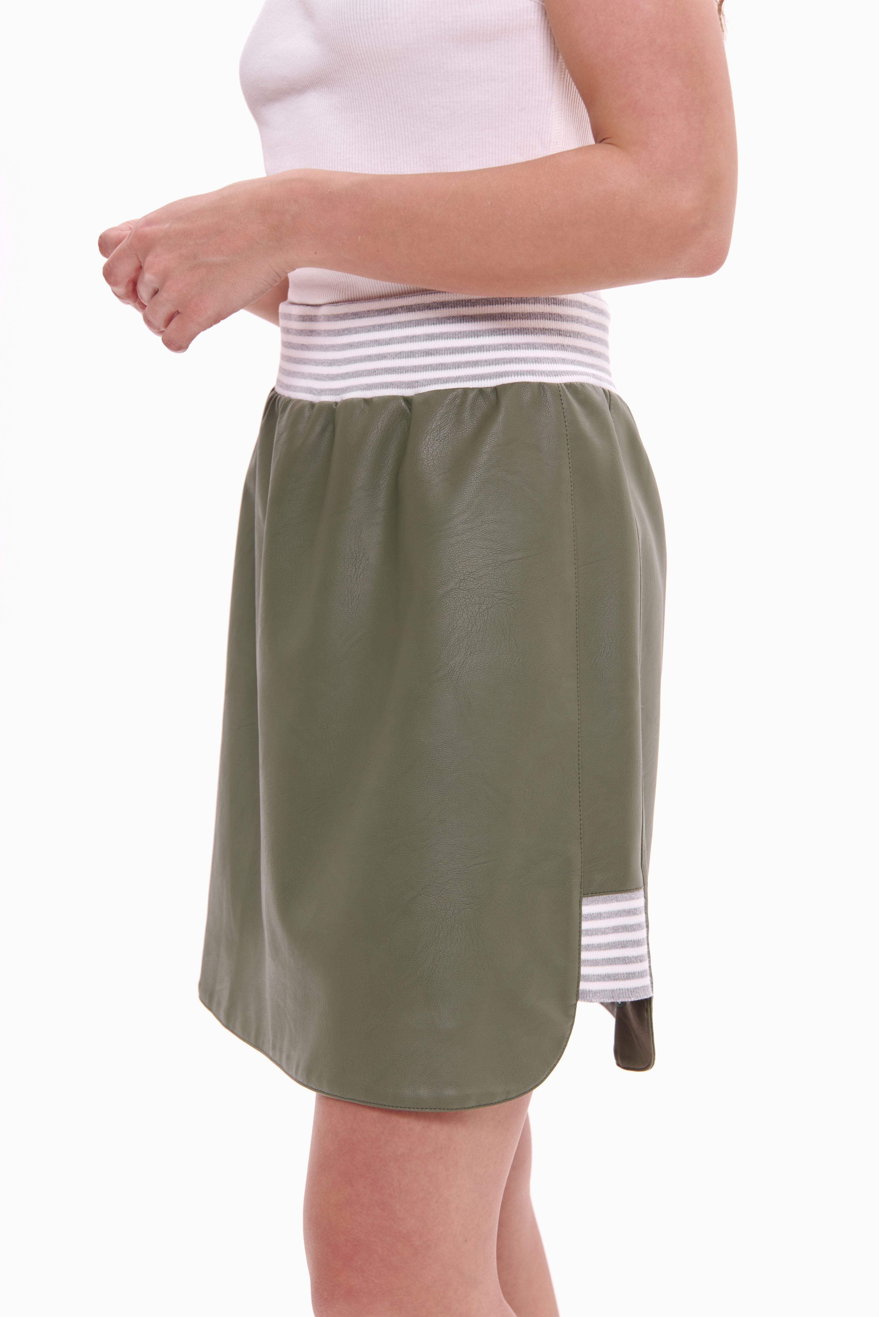 90s Style Skirt