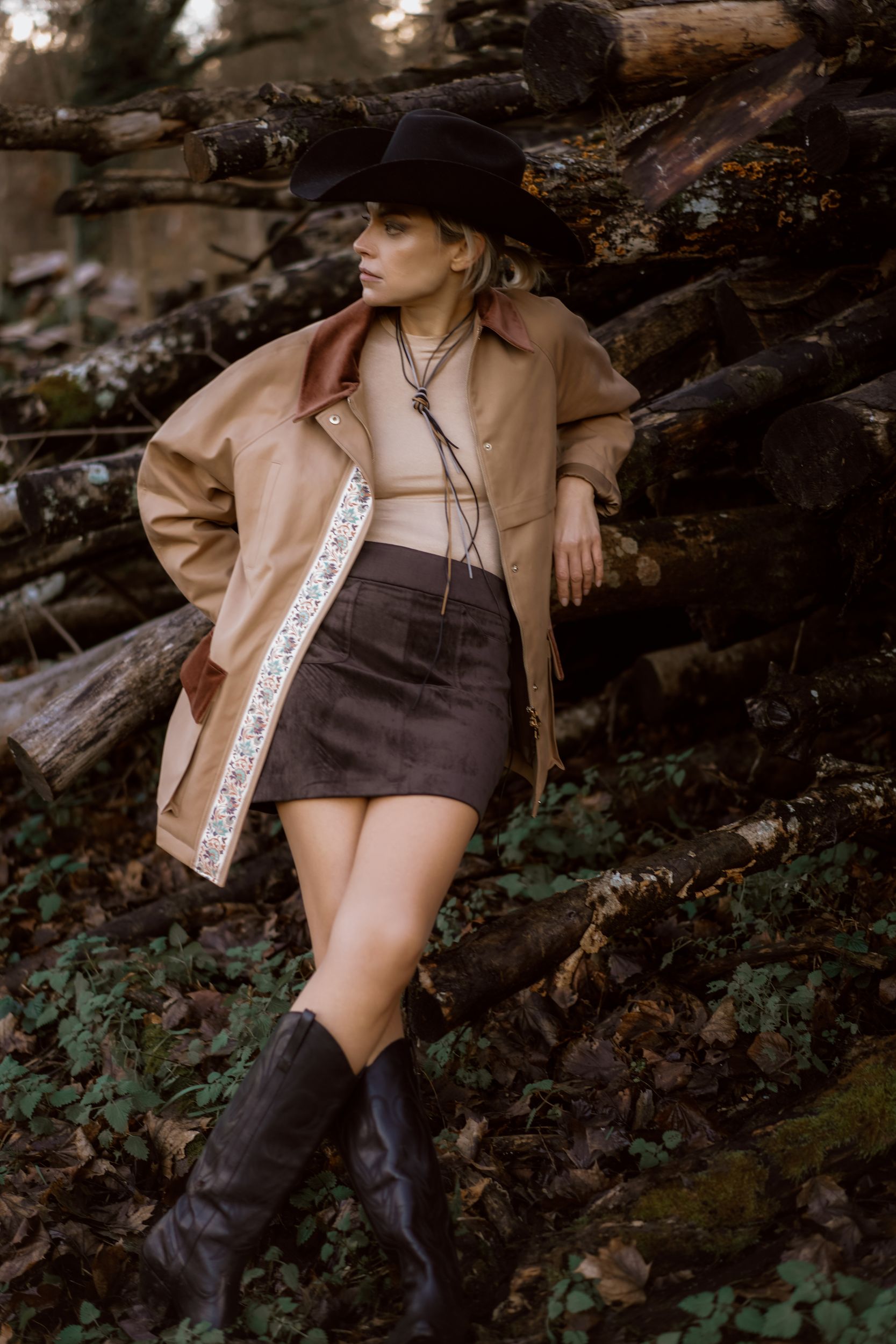 Heritage embroidered jacket Thread of Time