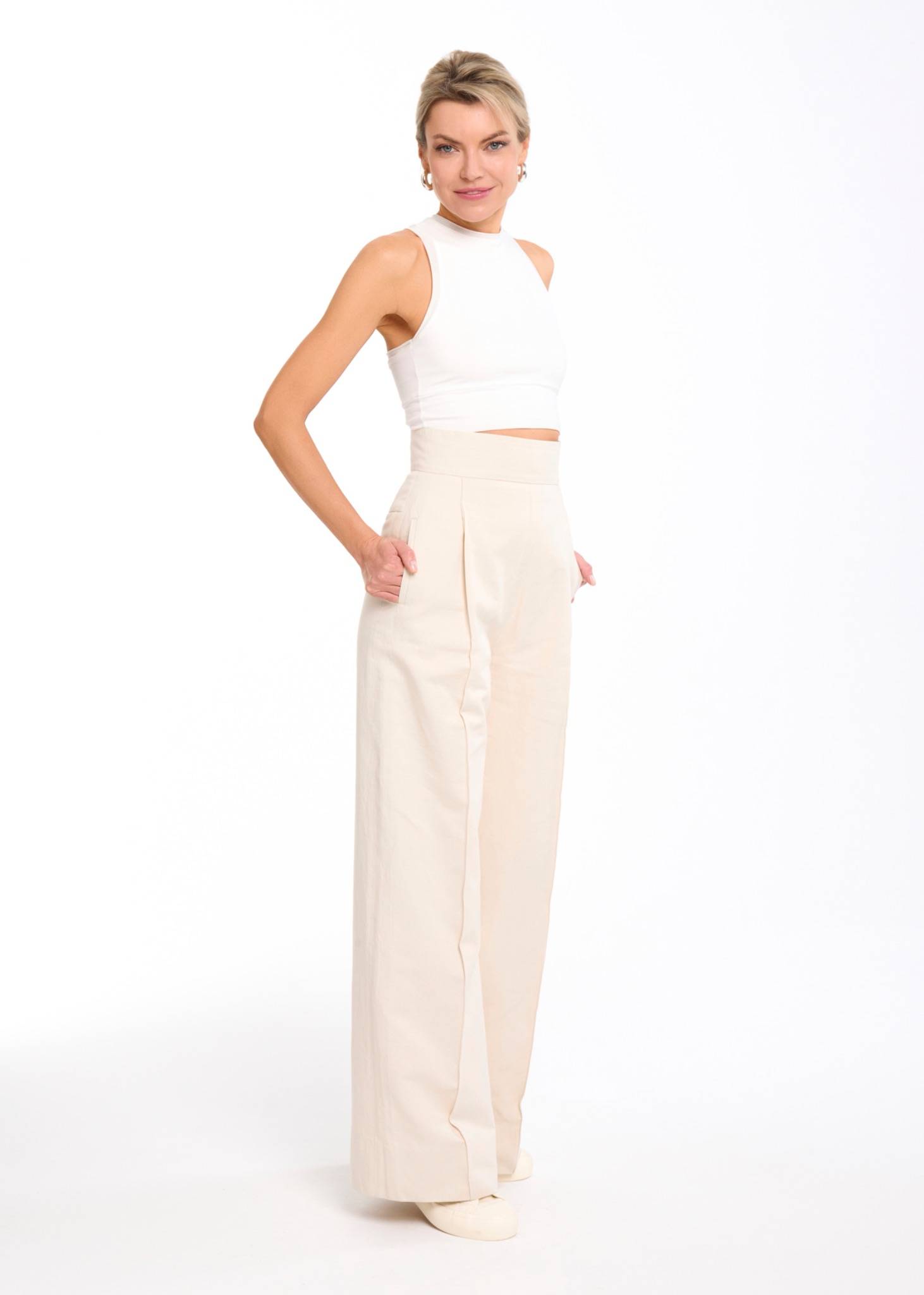 High-waisted trousers Mimaussy
