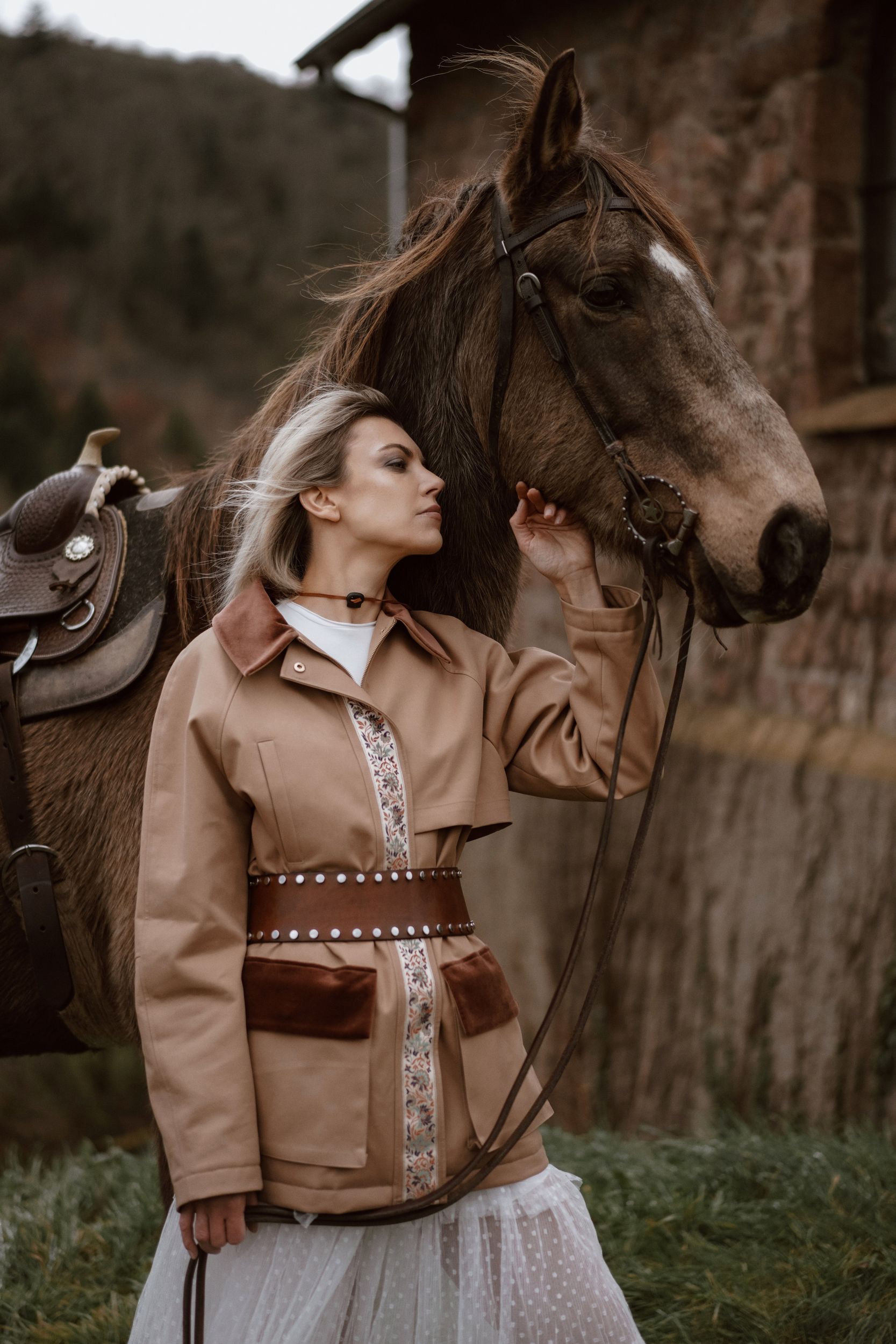 Heritage embroidered jacket Thread of Time