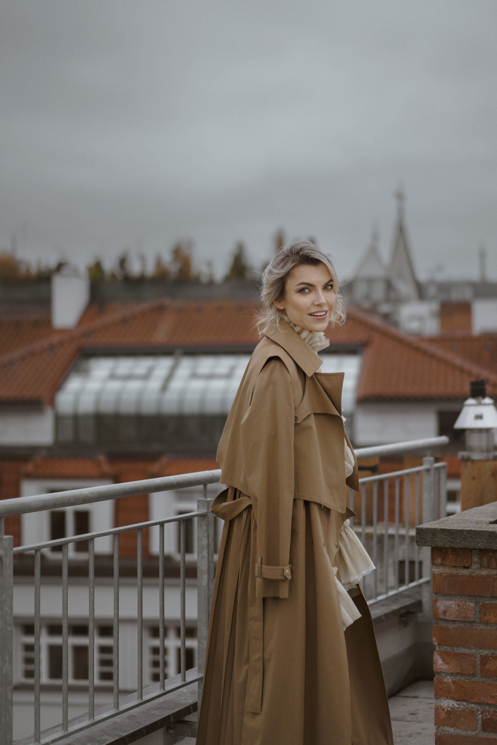 Trench Coat Mimaussy Confidential