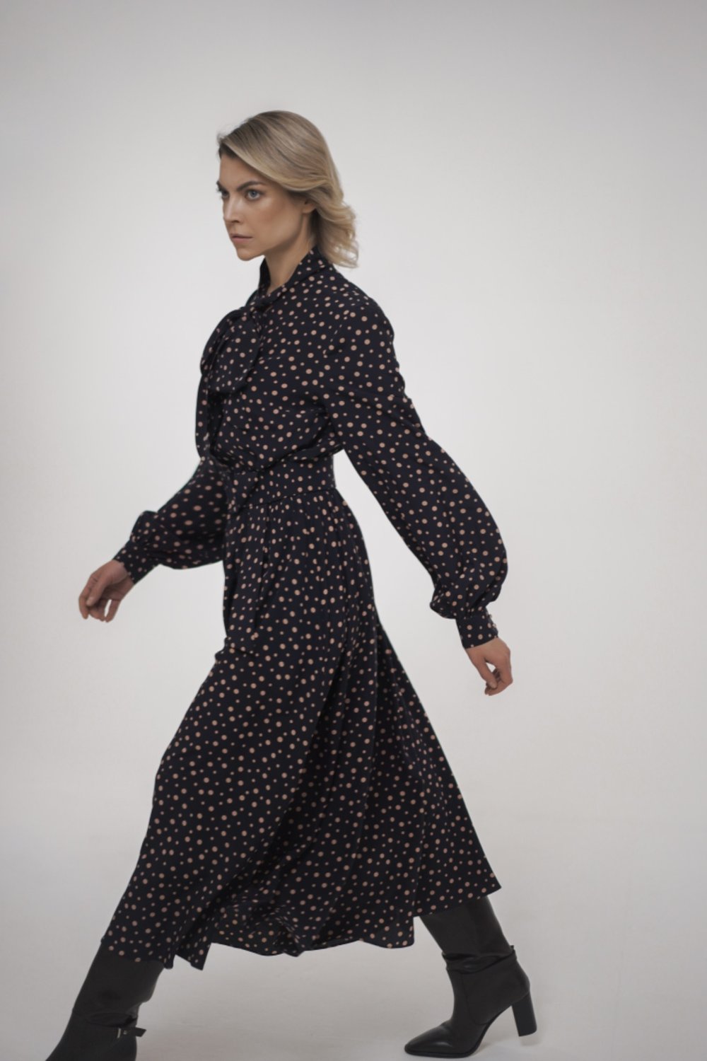 Éclipse Wrap Dress