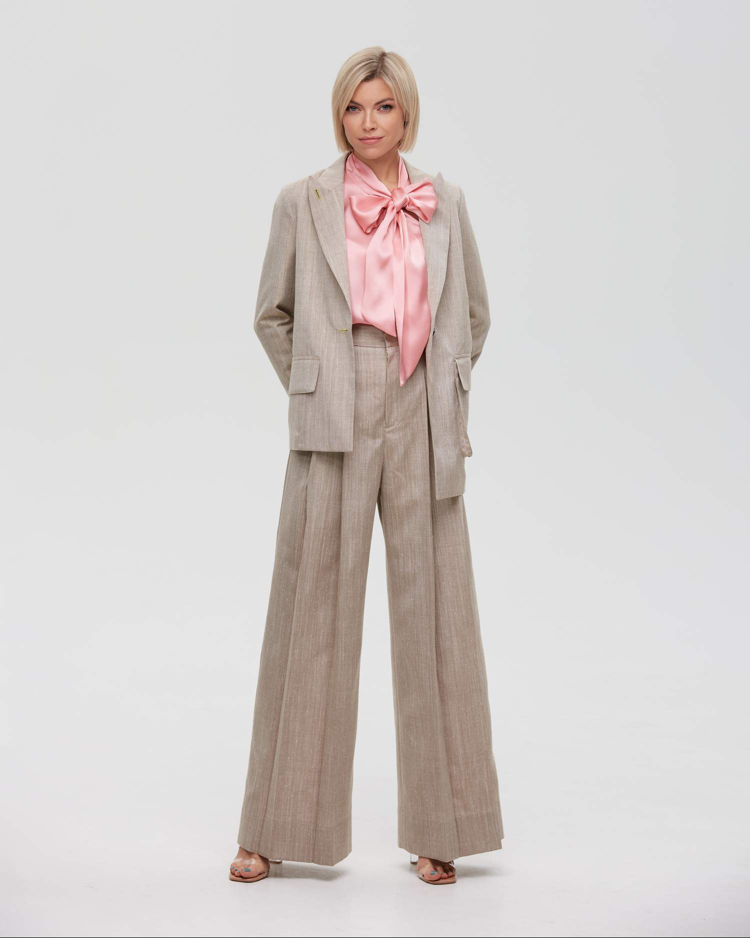 Linen blazer with asymmetric cut