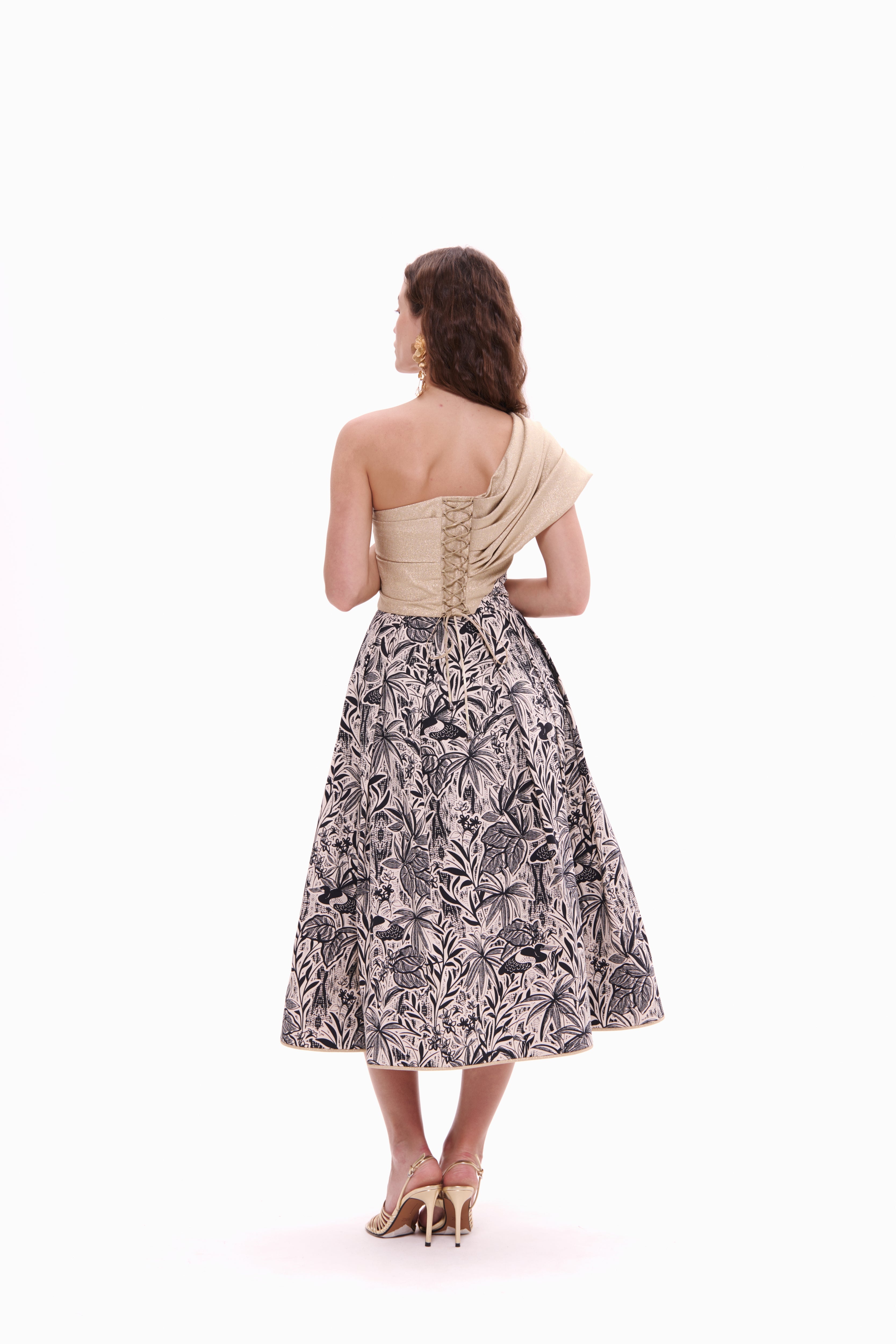 La Muse Nocturne Dress (Gold)