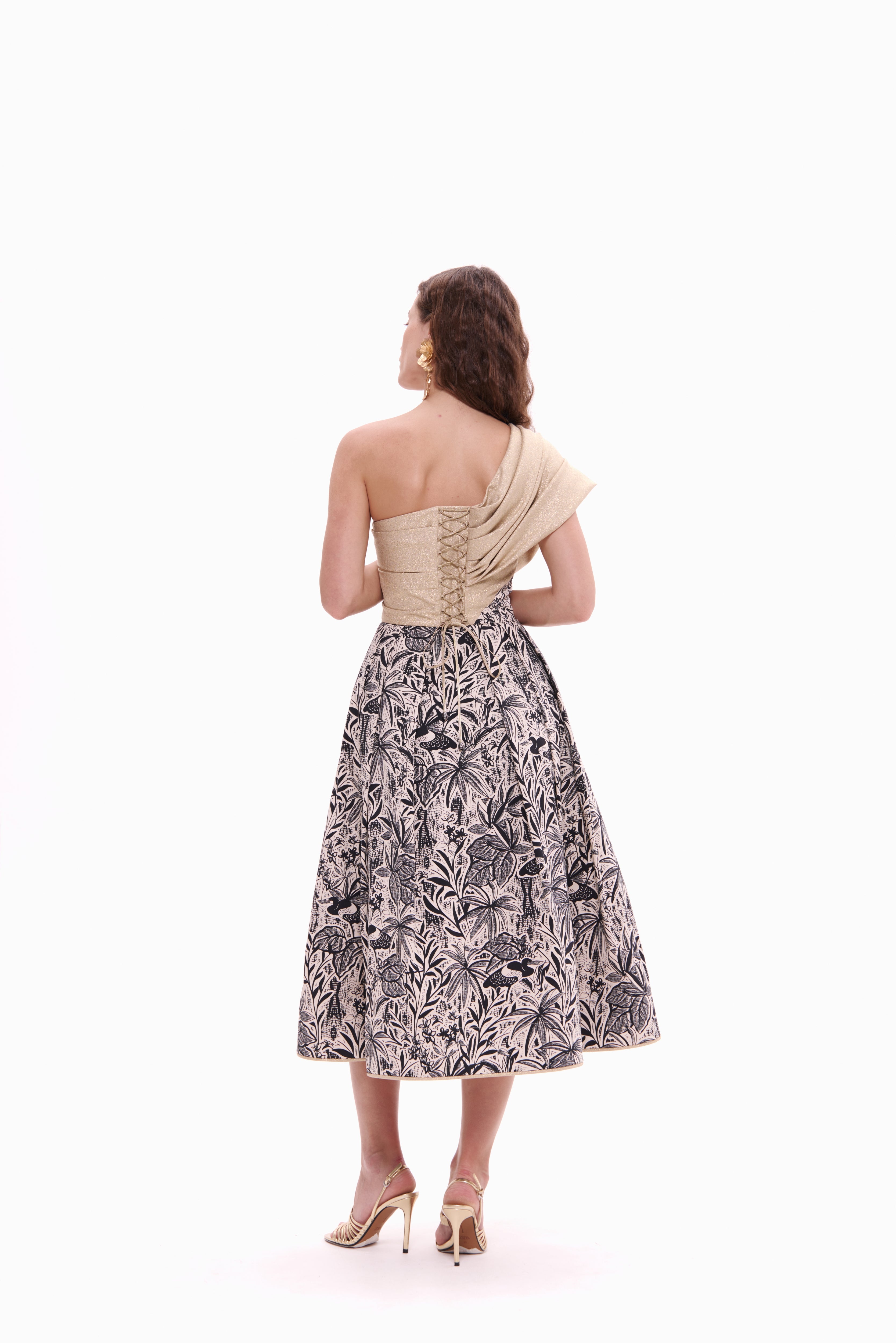 La Muse Nocturne Dress (Gold)
