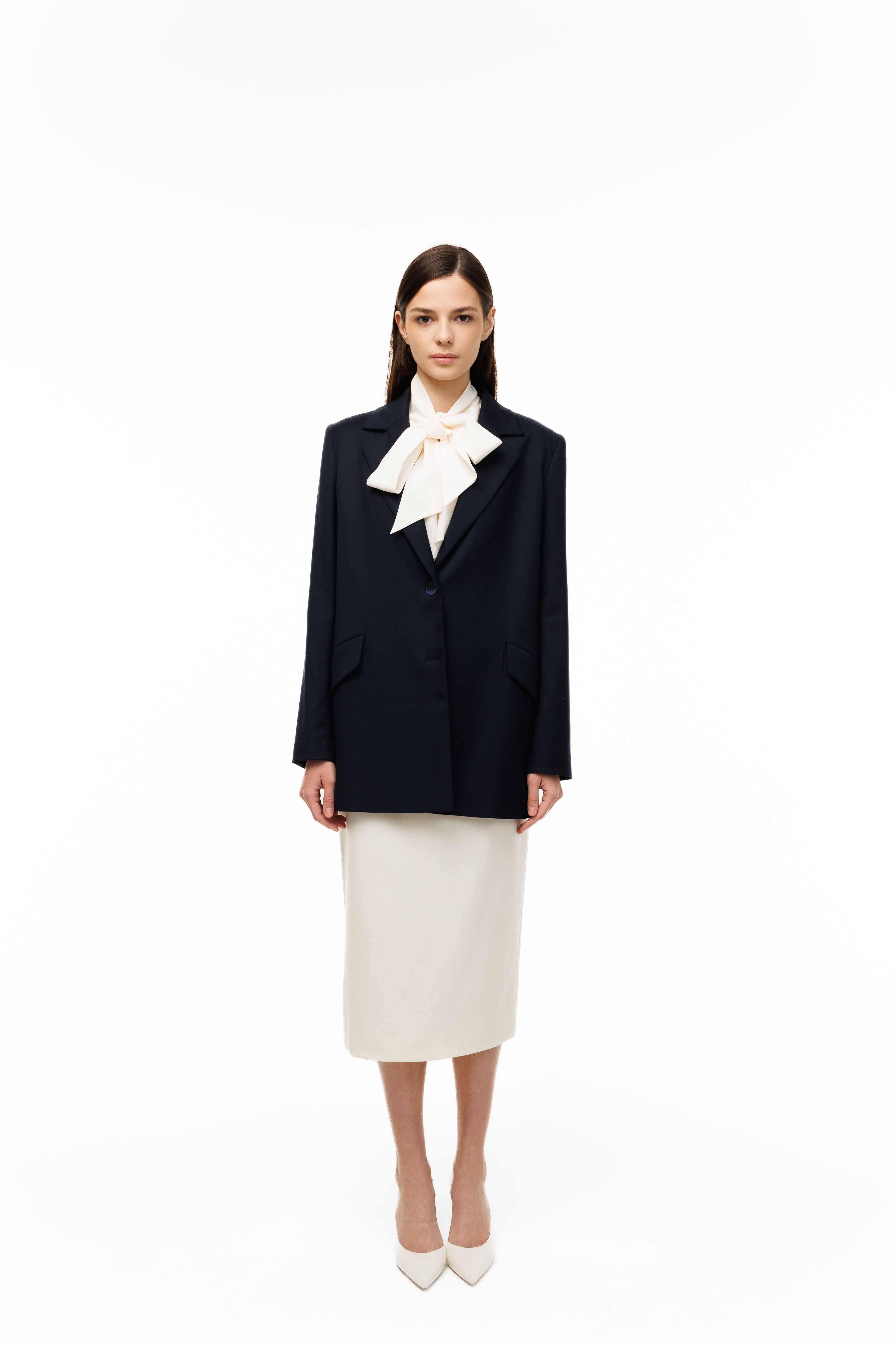 Woman wearing Oversized Blazer Midnight Navy by Mimaussy