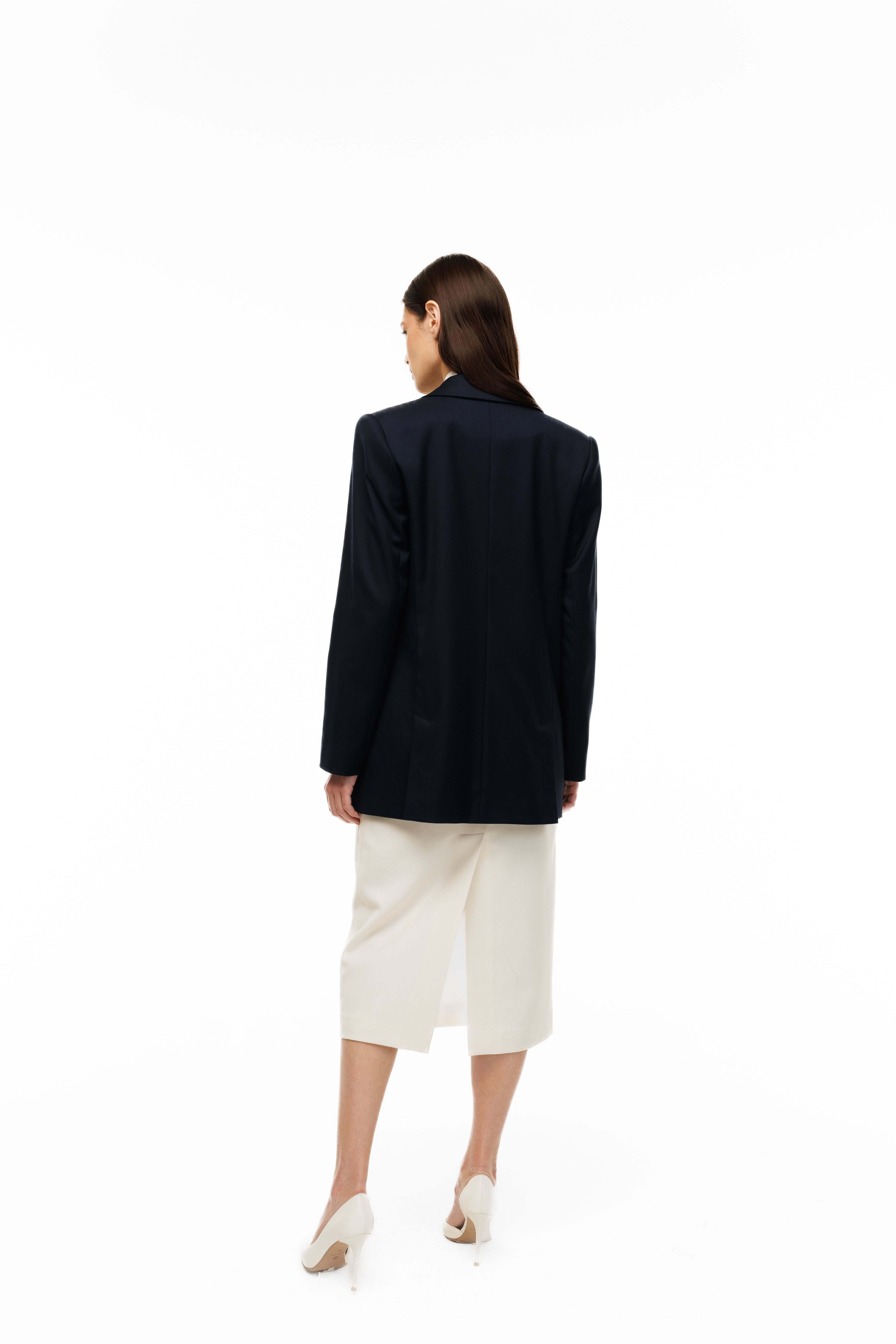 Woman wearing Oversized Blazer Midnight Navy by Mimaussy