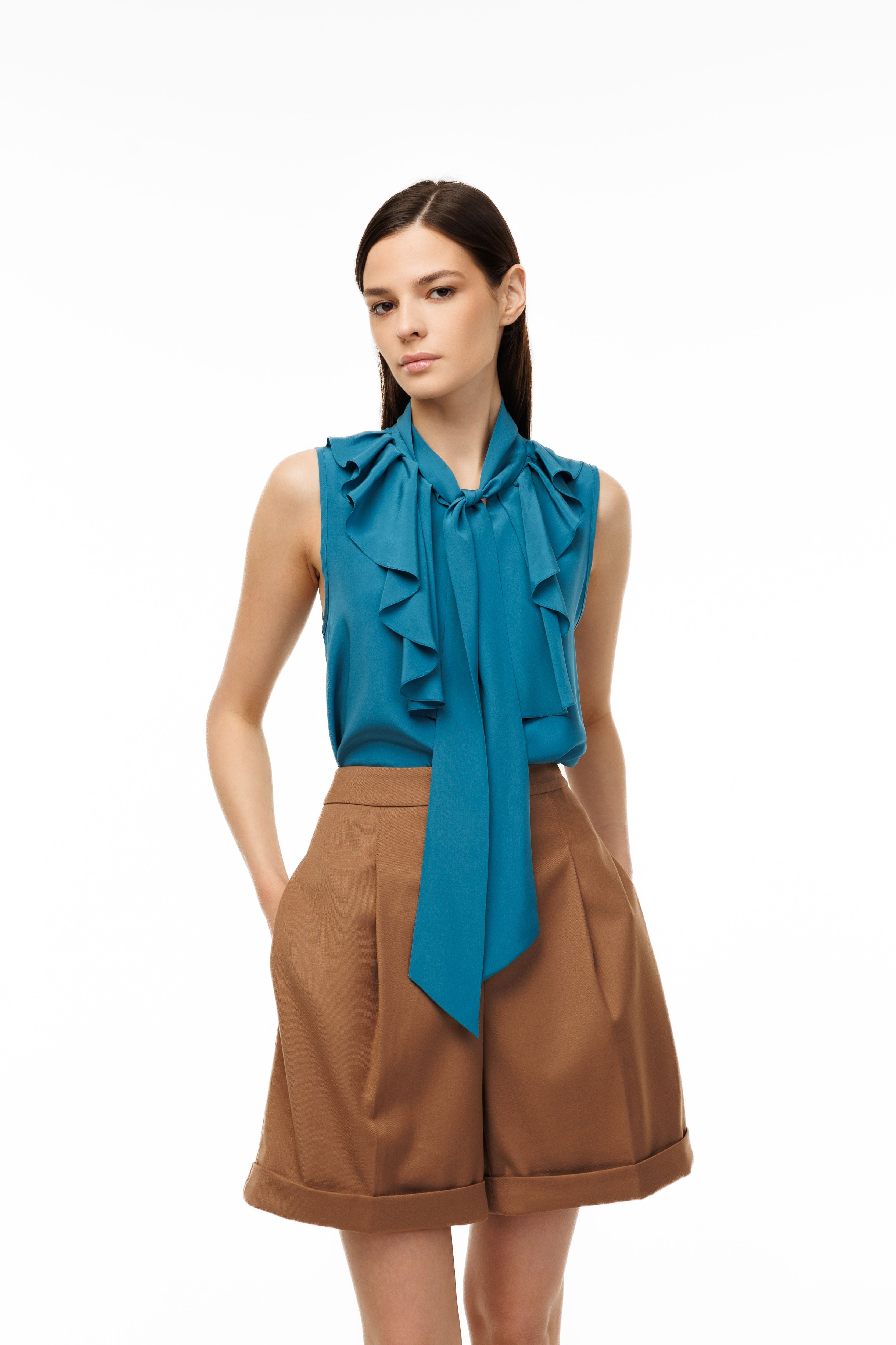 Sleeveless Silk Blouse "Jabot"