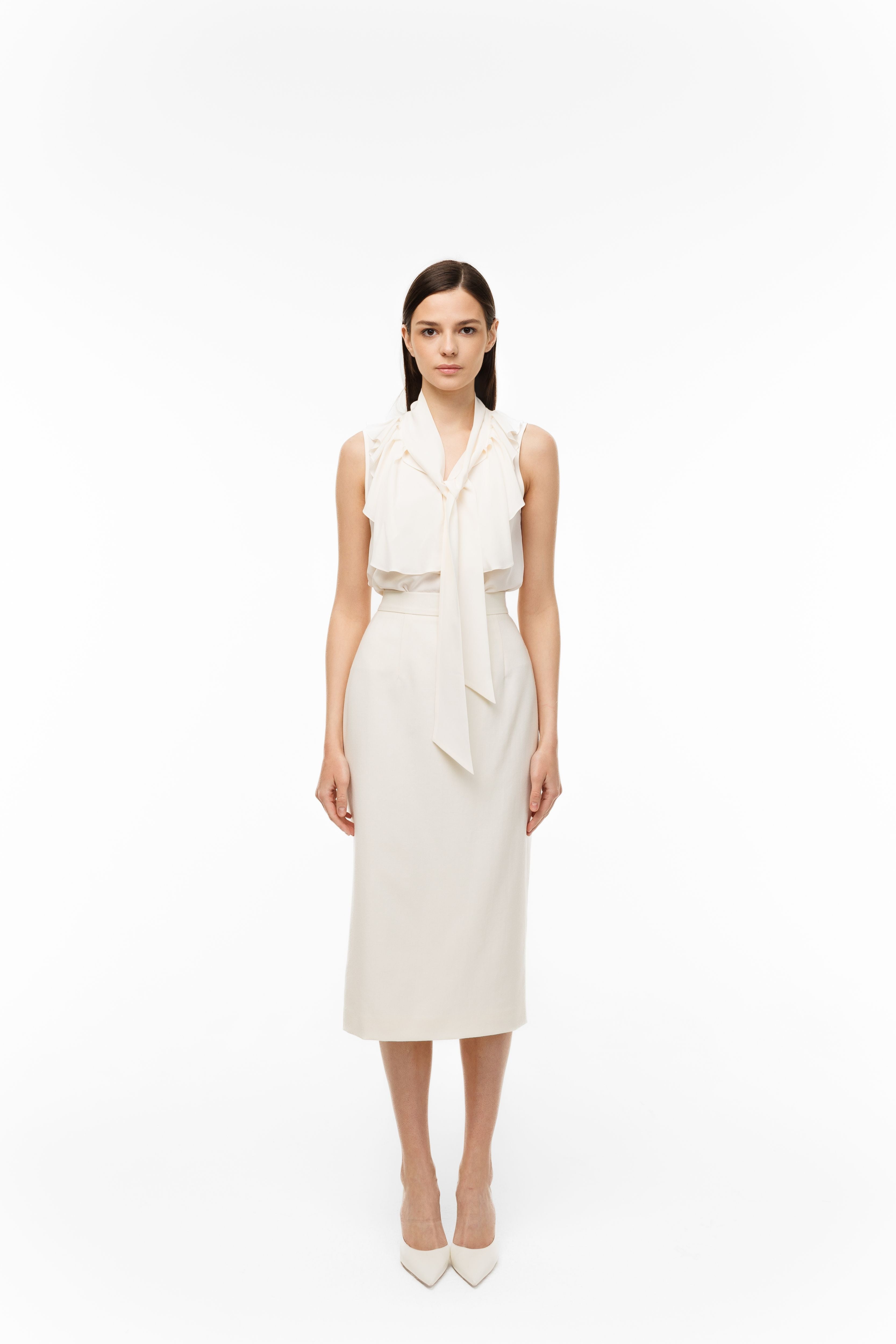Sleeveless Silk Blouse "Jabot"