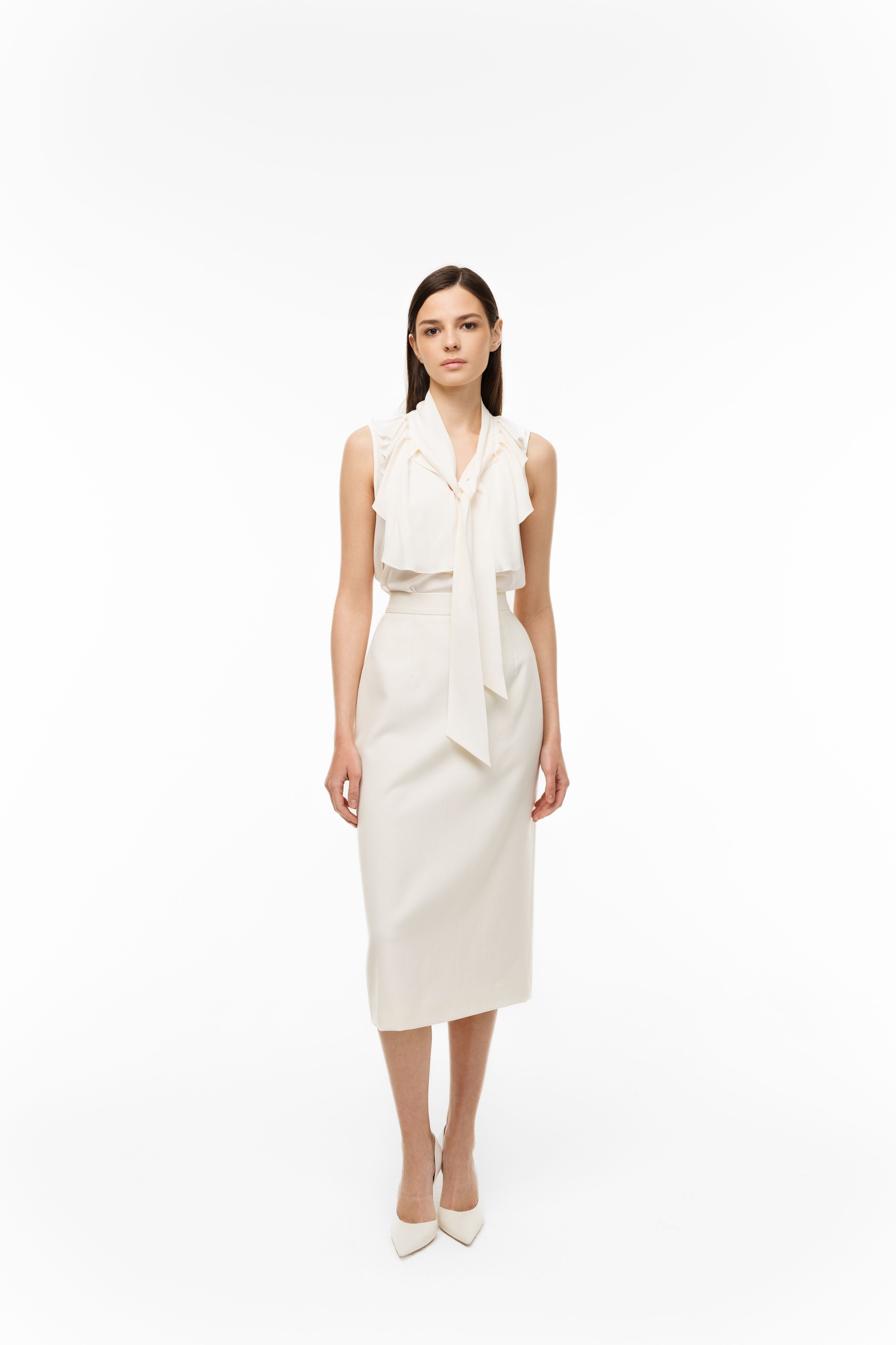 Sleeveless Silk Blouse "Jabot"