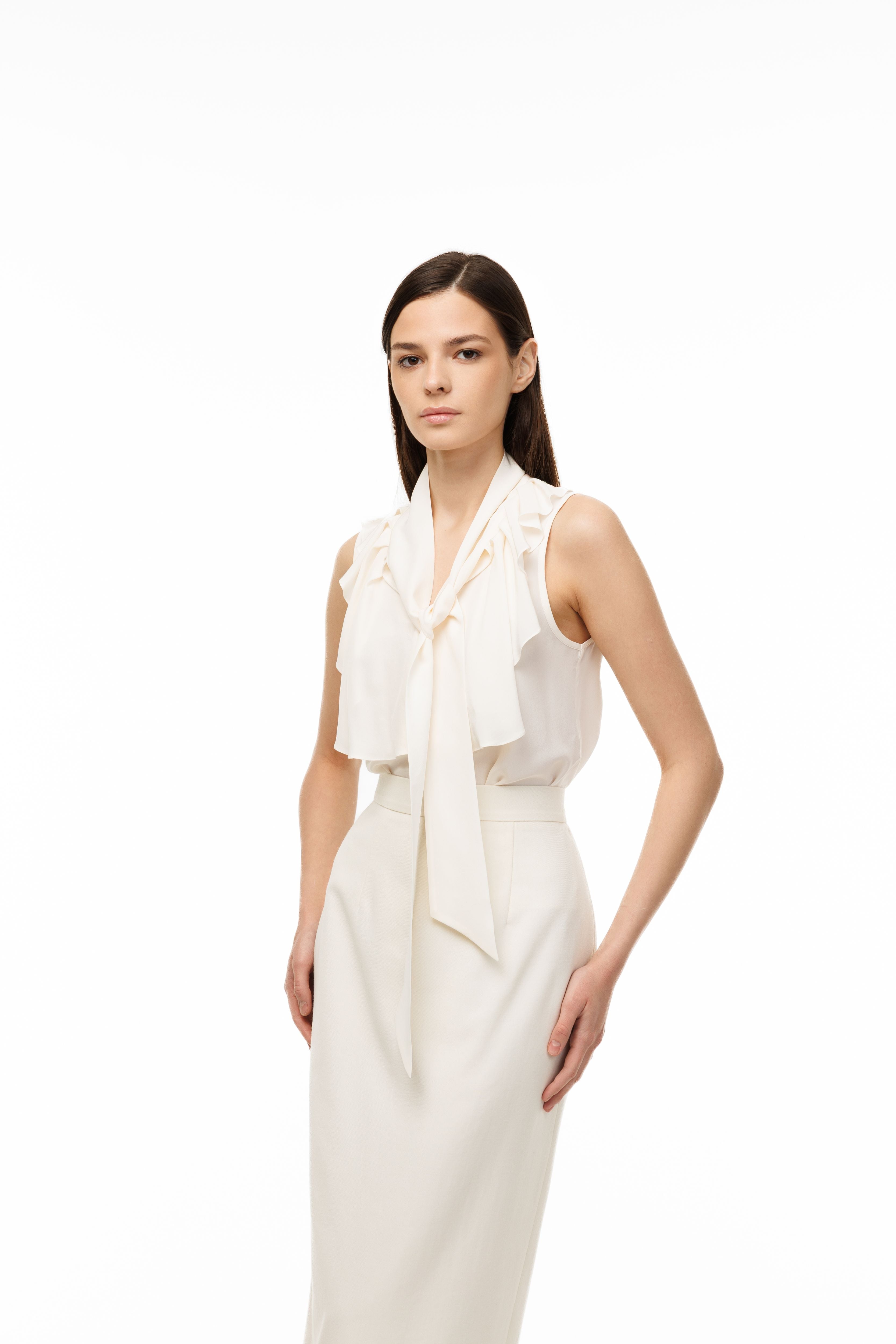 Sleeveless Silk Blouse "Jabot"