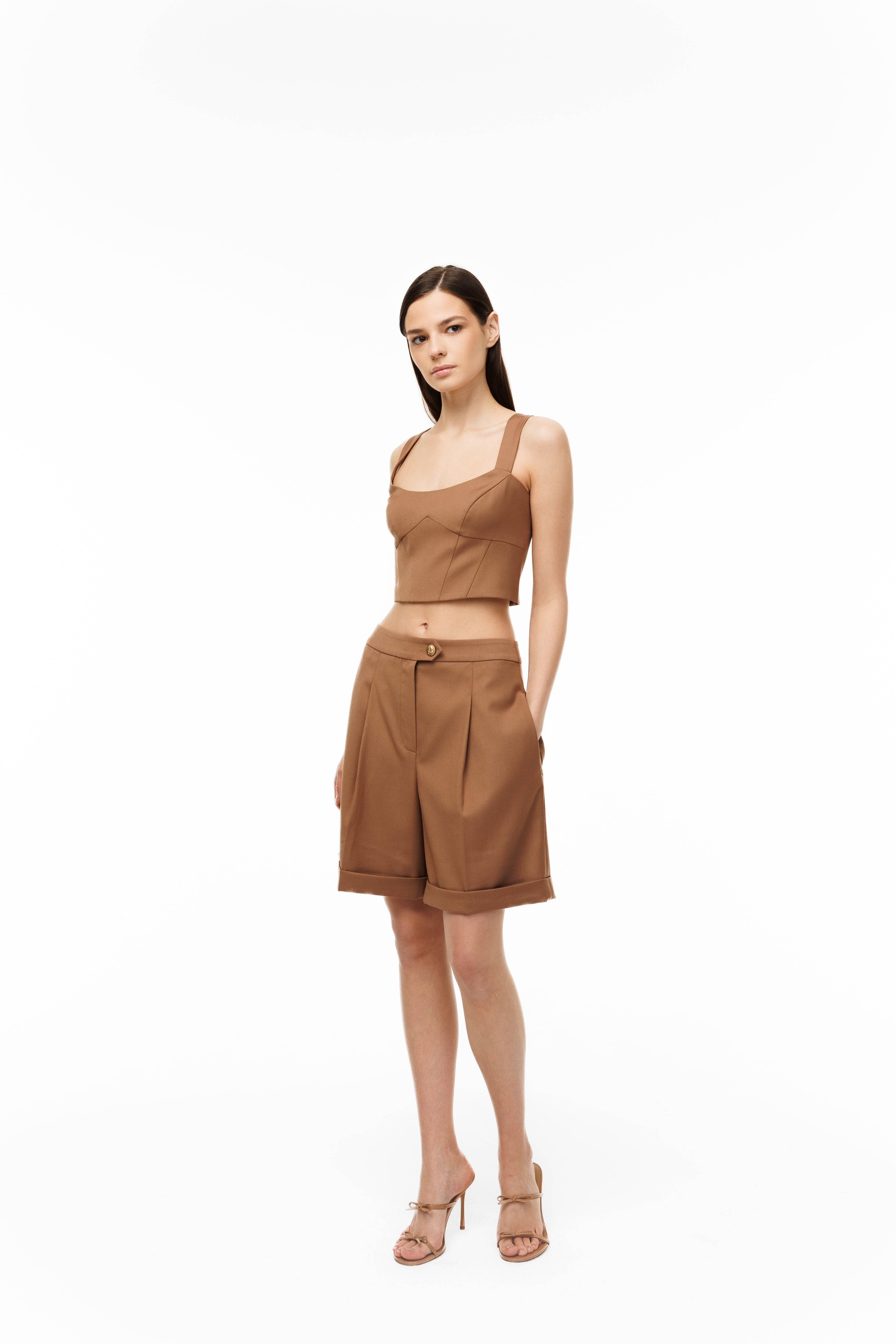 Woman wearing Structured Crop Top Toffee Glaze by Mimaussy
