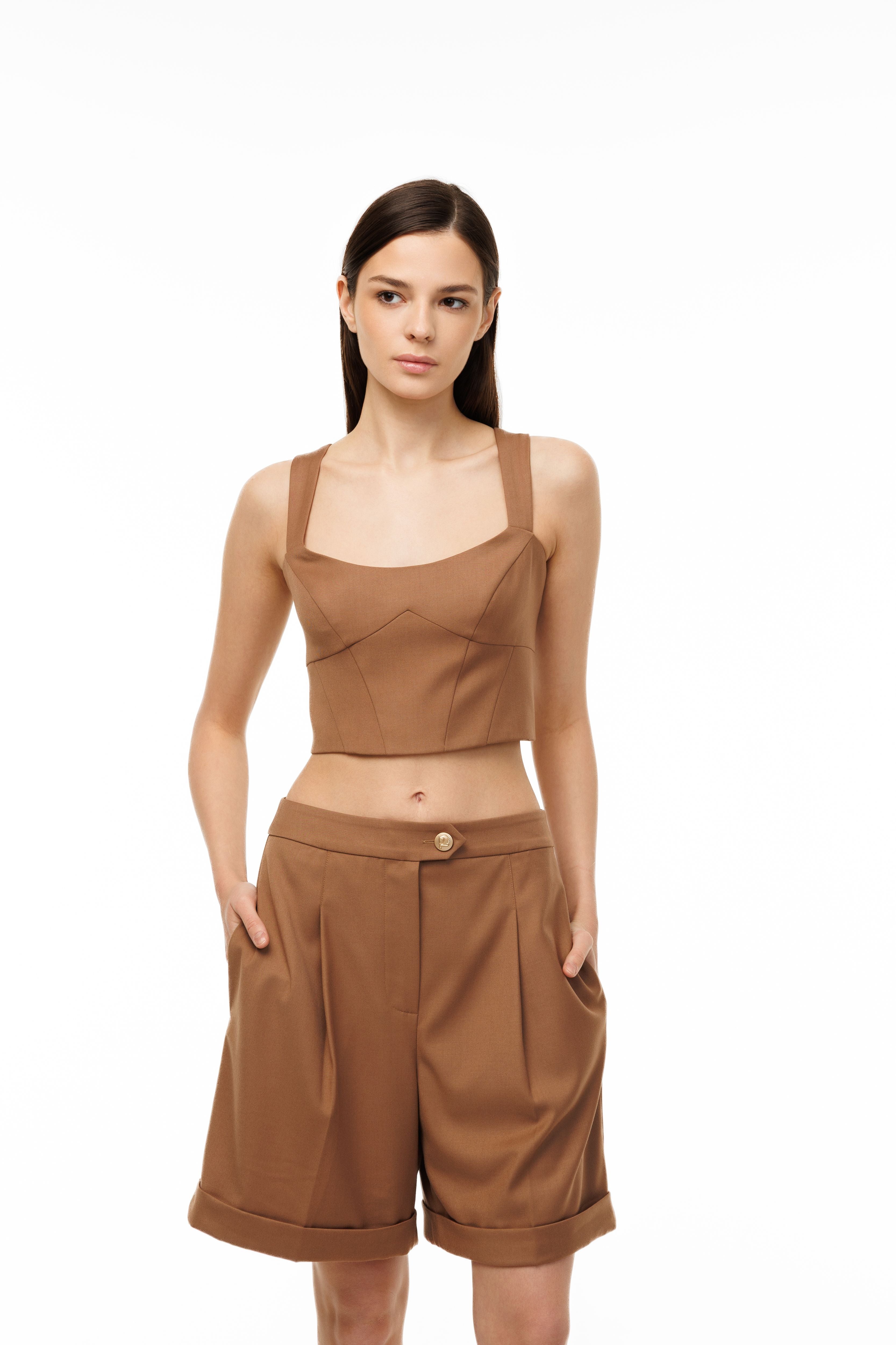 Woman wearing Structured Crop Top Toffee Glaze by Mimaussy