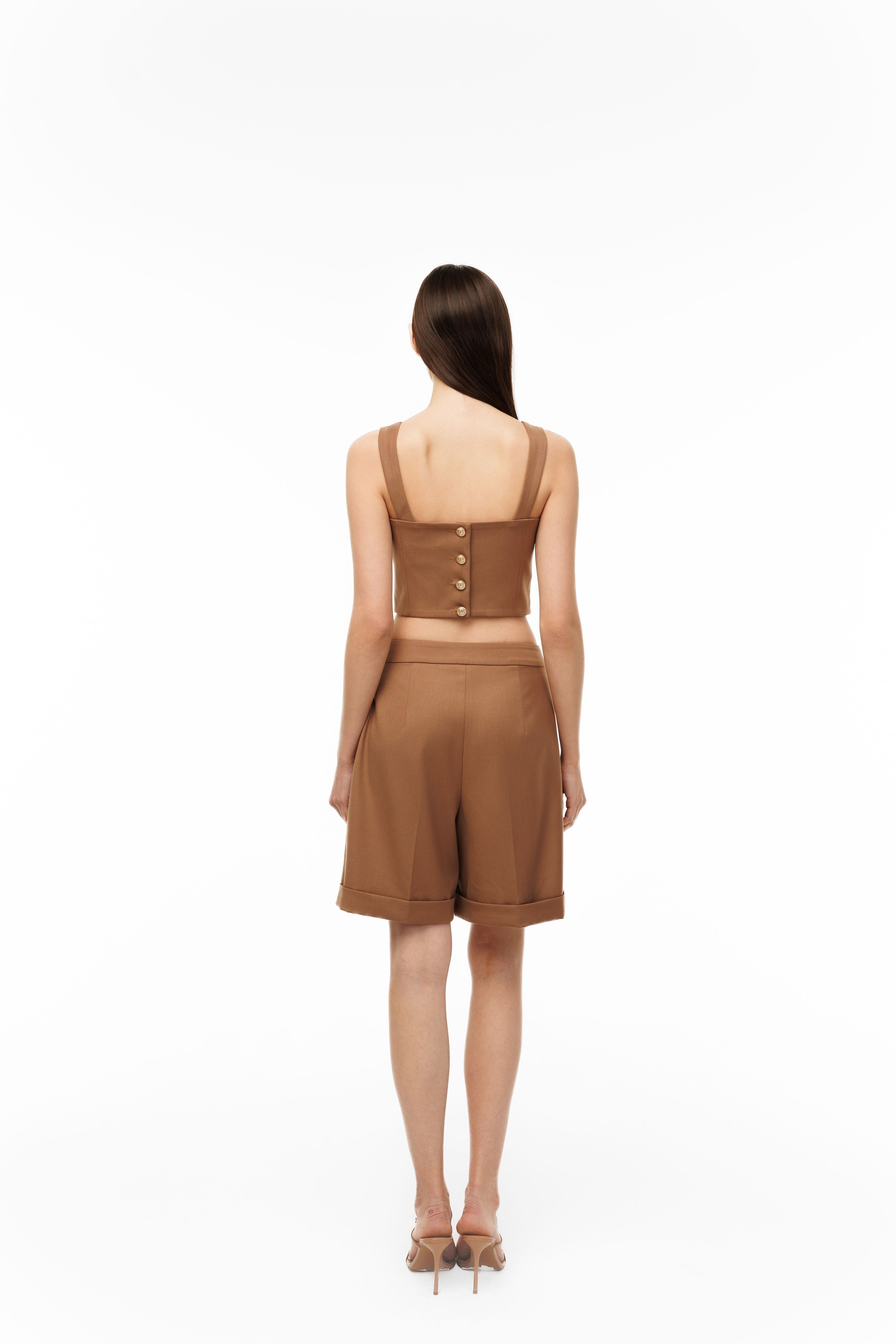 Woman wearing Structured Crop Top Toffee Glaze by Mimaussy