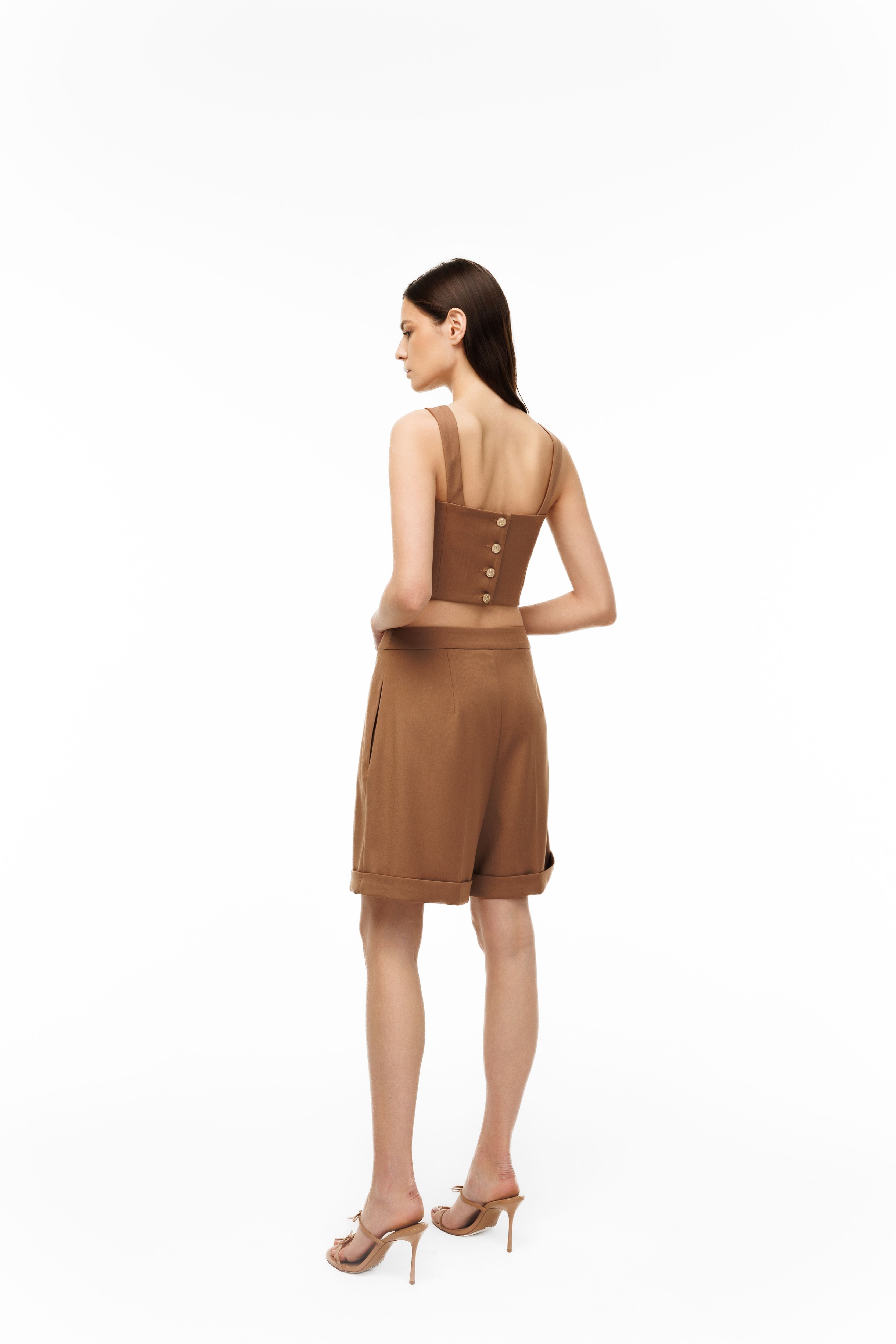 Woman wearing Structured Crop Top Toffee Glaze by Mimaussy