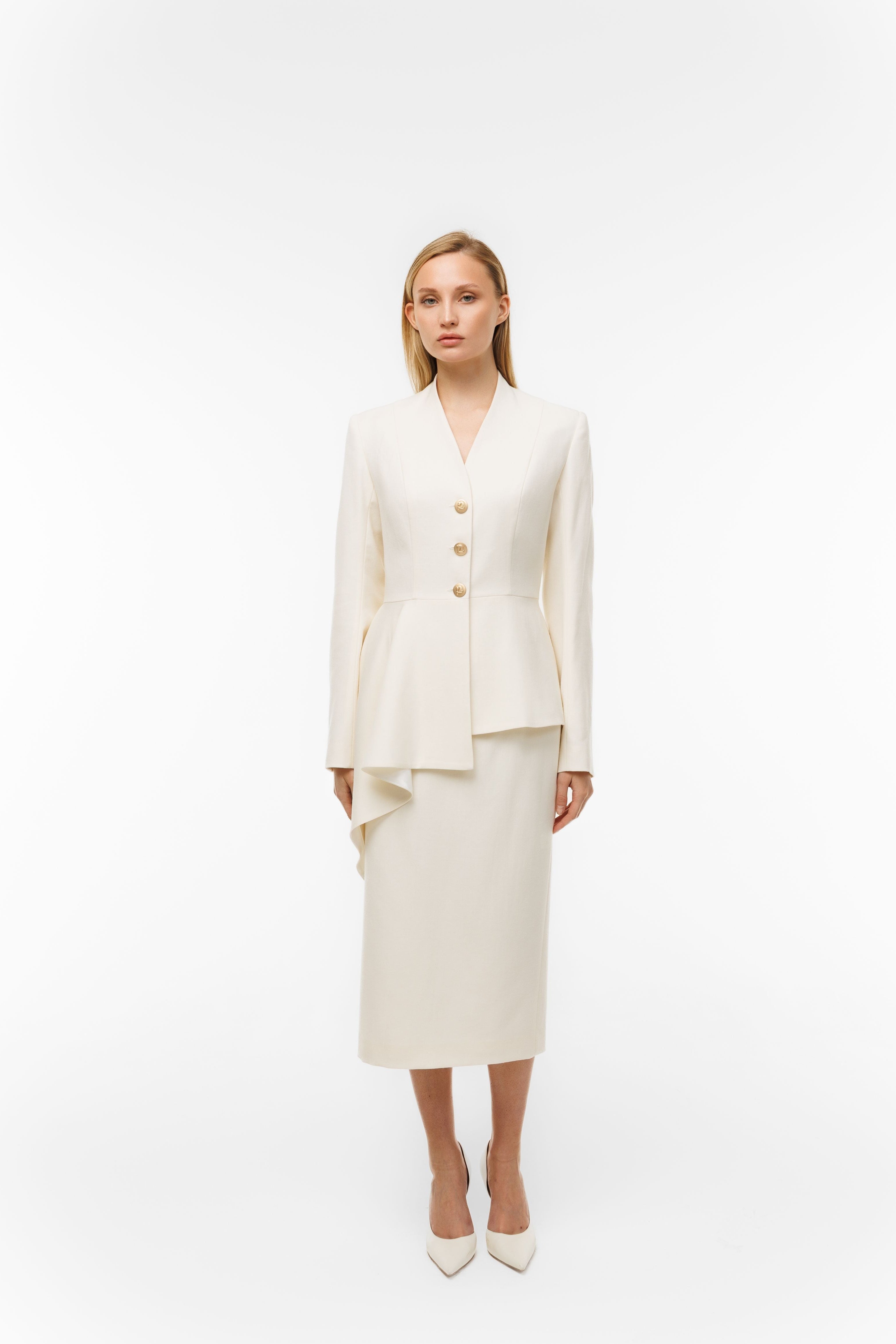 Woman wearing Tailored Blazer Ivory by Mimaussy