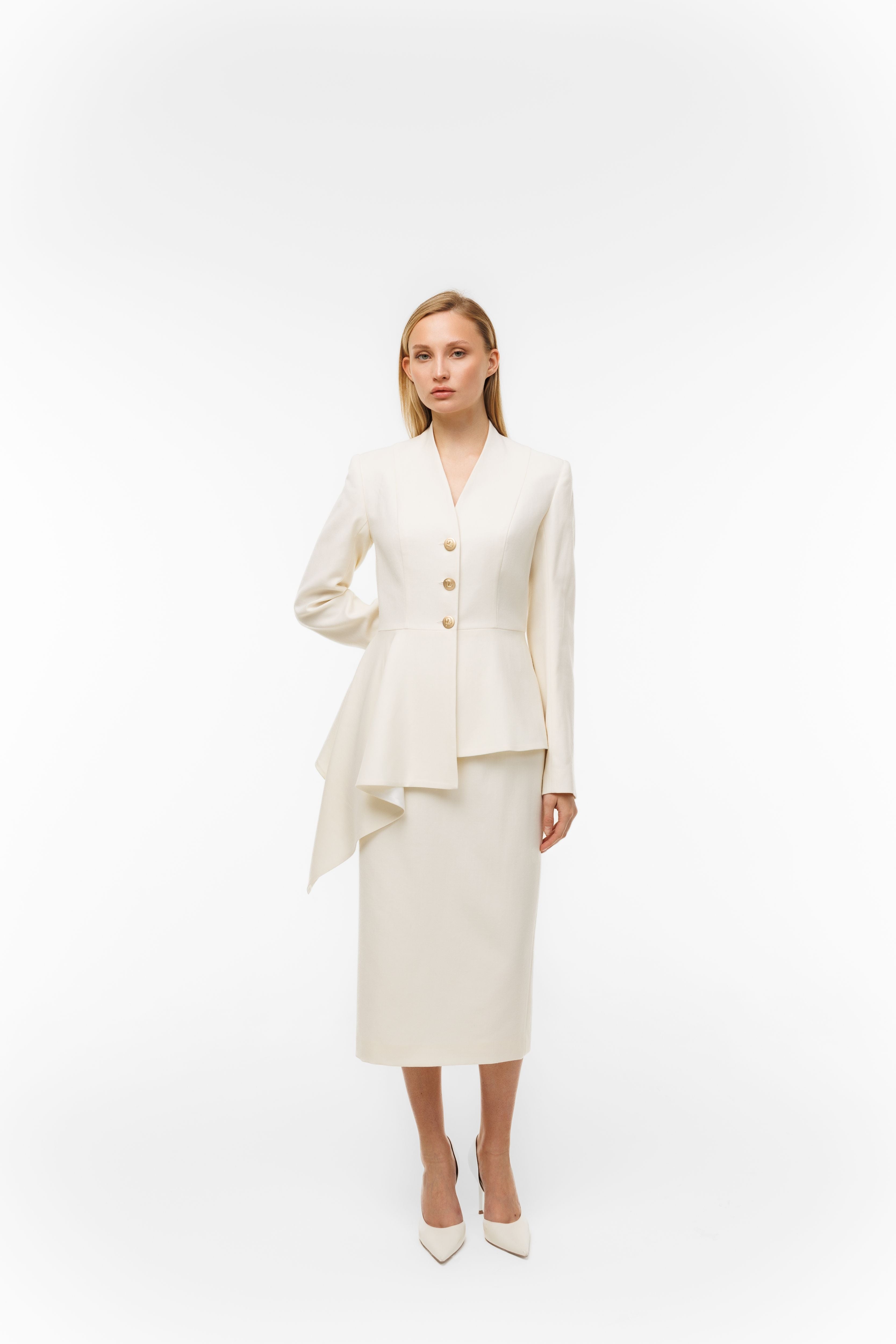 Woman wearing Tailored Blazer Ivory by Mimaussy