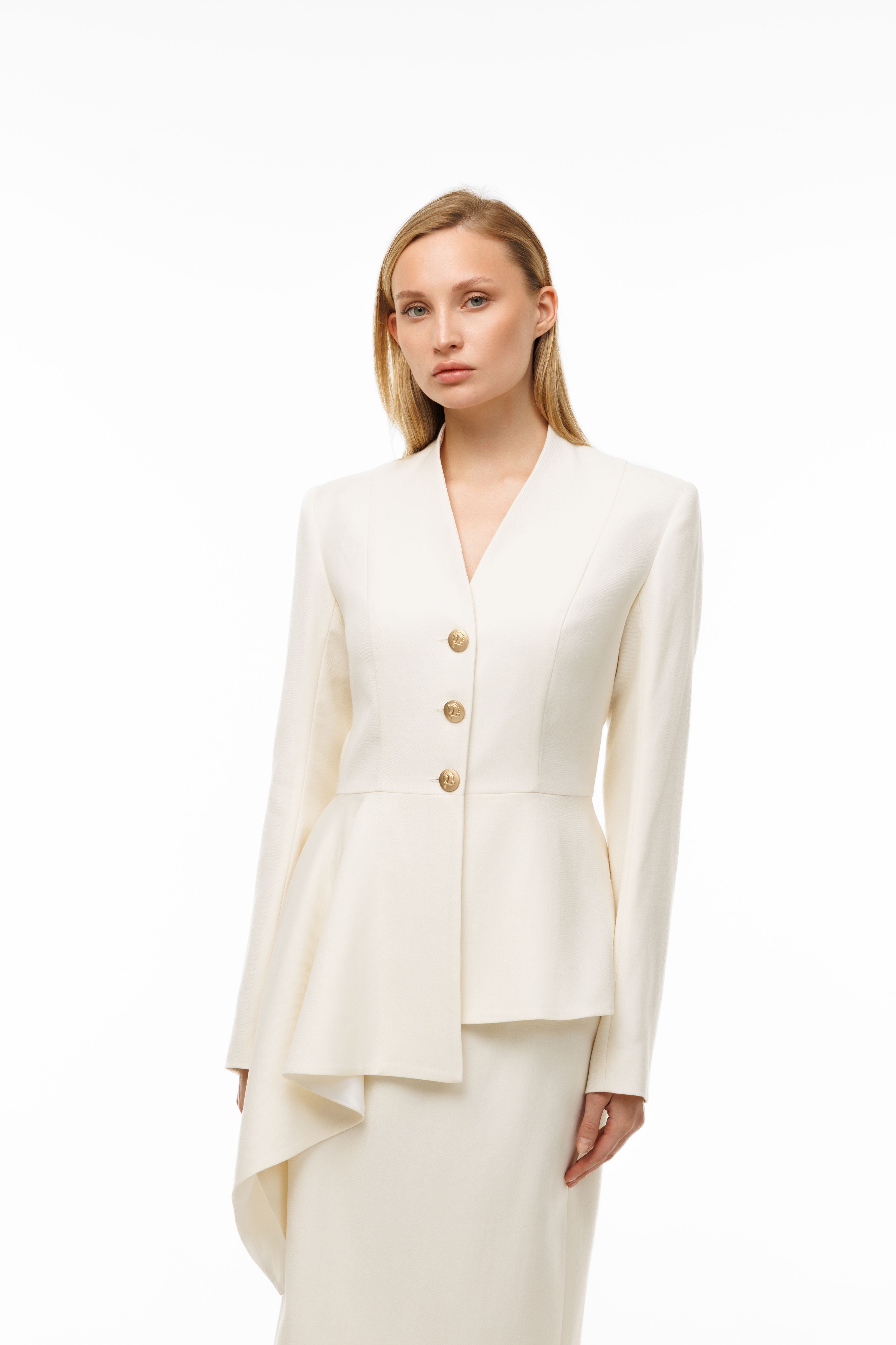 Woman wearing Tailored Blazer Ivory by Mimaussy
